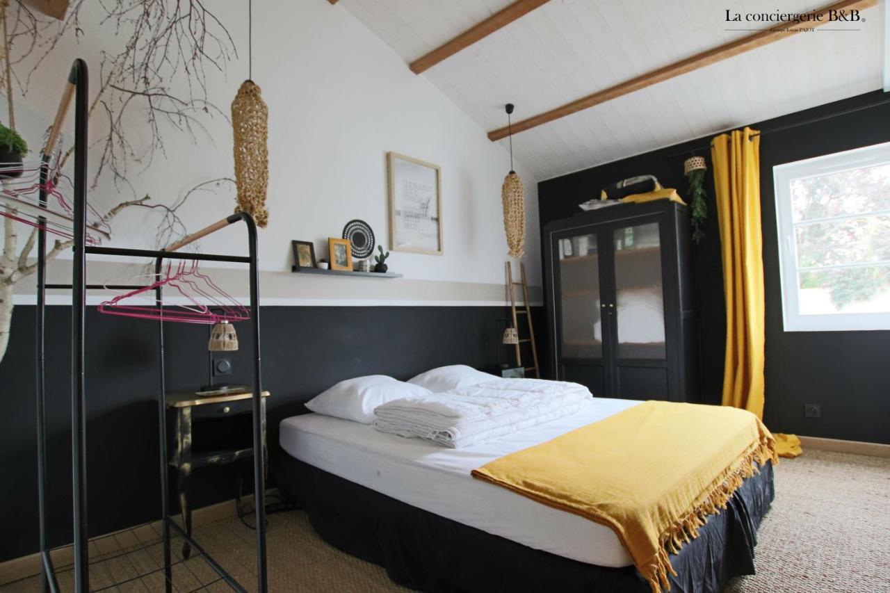 サン・ピエール・ドレロン House On The Island Of Oleron Near The Cotiniereヴィラ エクステリア 写真