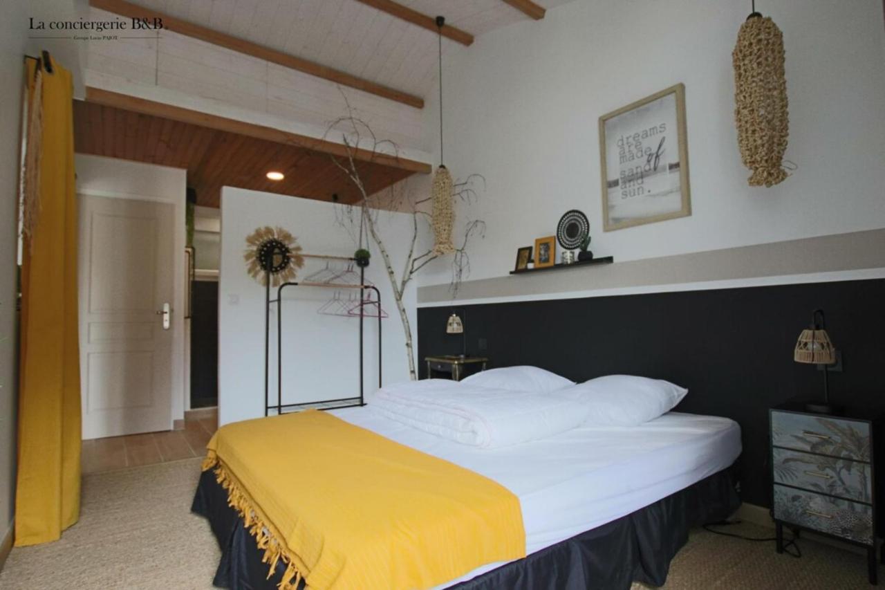 サン・ピエール・ドレロン House On The Island Of Oleron Near The Cotiniereヴィラ エクステリア 写真